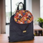 Mochila versátil com náilon amassado